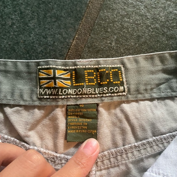 formal beige pants- size 10(boy) - Picture 3 of 3